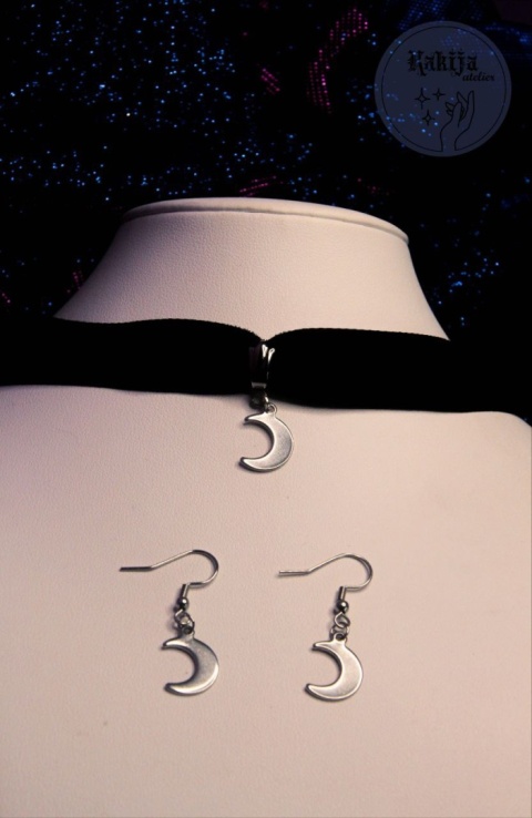 Kolczyki księżycowe